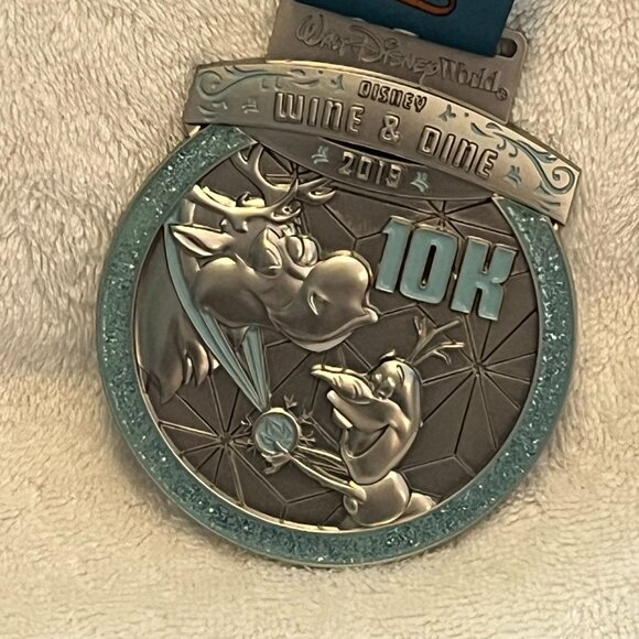 Run Disney Other - 2019 Run Disney Wine & Dine 10K Medal And‎ Lanyard Frozen Theme Sven WDW